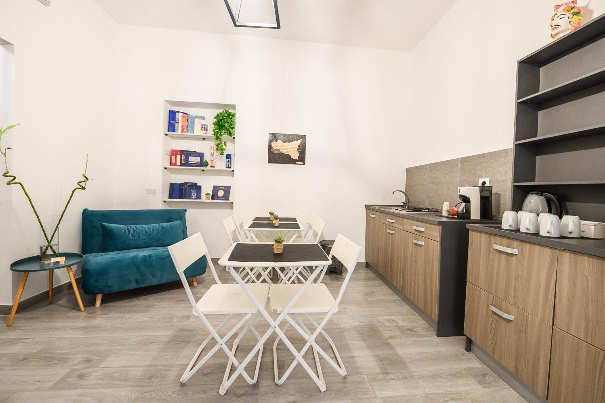 마르살라 Il Cortile Degli Artisti B&B 외부 사진